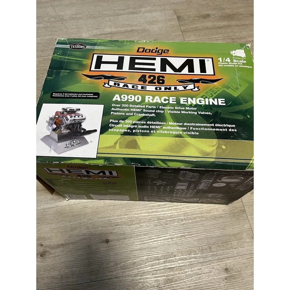 TESTORS 1/4 SCALE 426 HEMI MODEL MOTOR! 300+ PARTS Open Box Complete Dodge